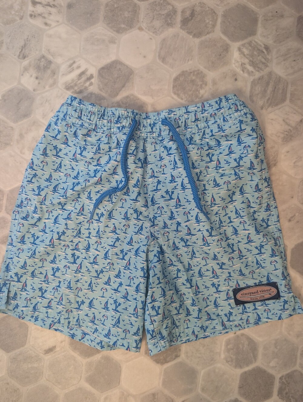 Boys Size 5 Vineyard Vines Blue Sailboat Swim Trunks Beach Swim Shorts